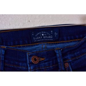 Lucky Brand Jeans - 4/$25 Lucky Jeans Sweet Boot Bootcut Dark Wash Lucky Brand Jeans - 4/$25 Lucky Jeans Sweet Boot Bootcut Dark Wash